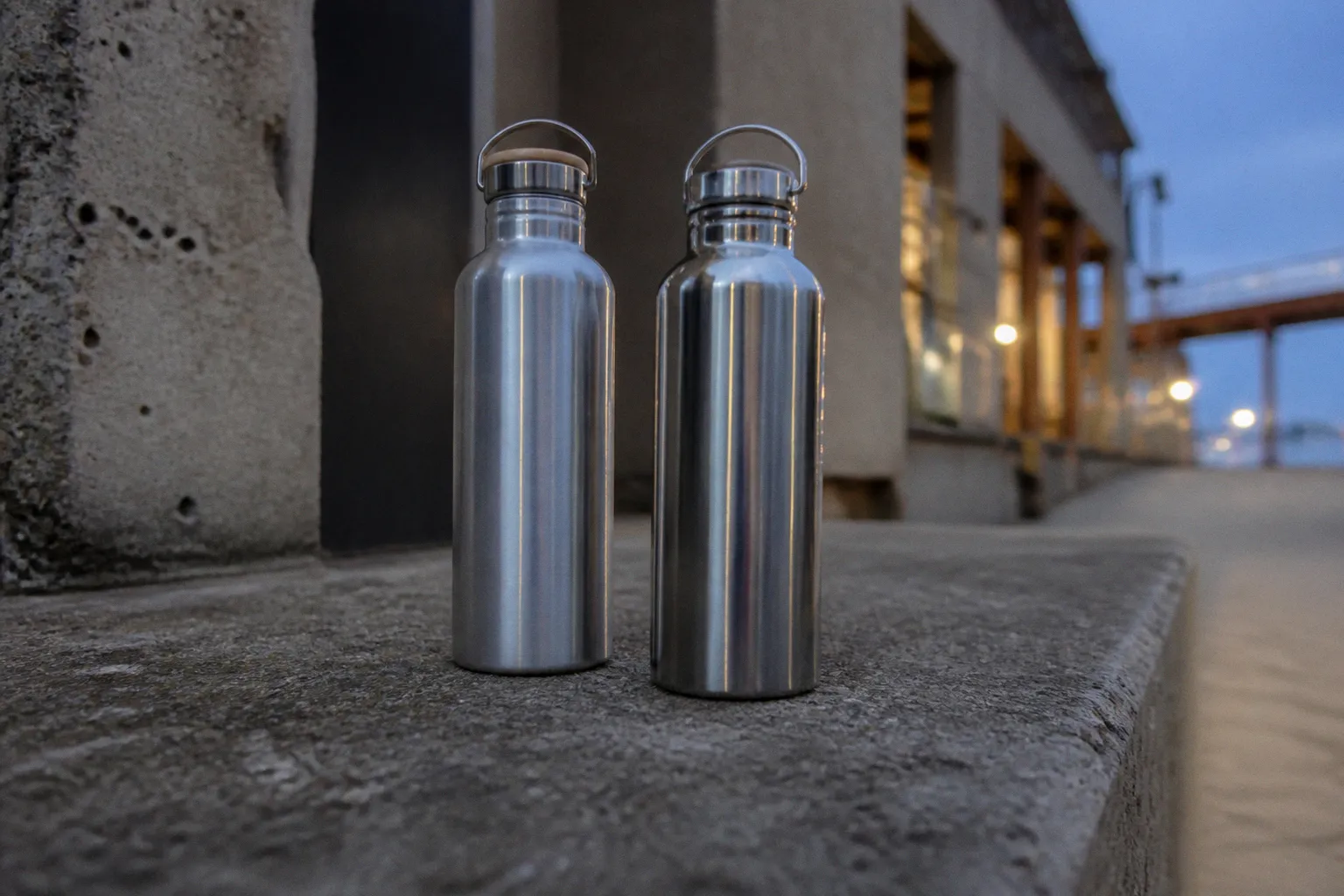 Aluminium recyclé ou acier inoxydable : le duel des gourdes