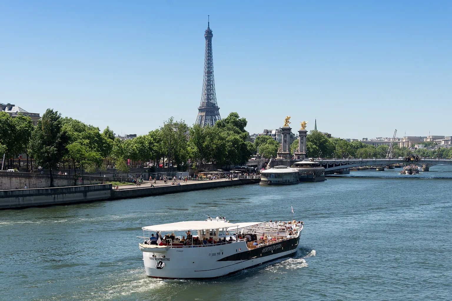 Vedettes de Paris visite : notre analyse RSE des souvenirs